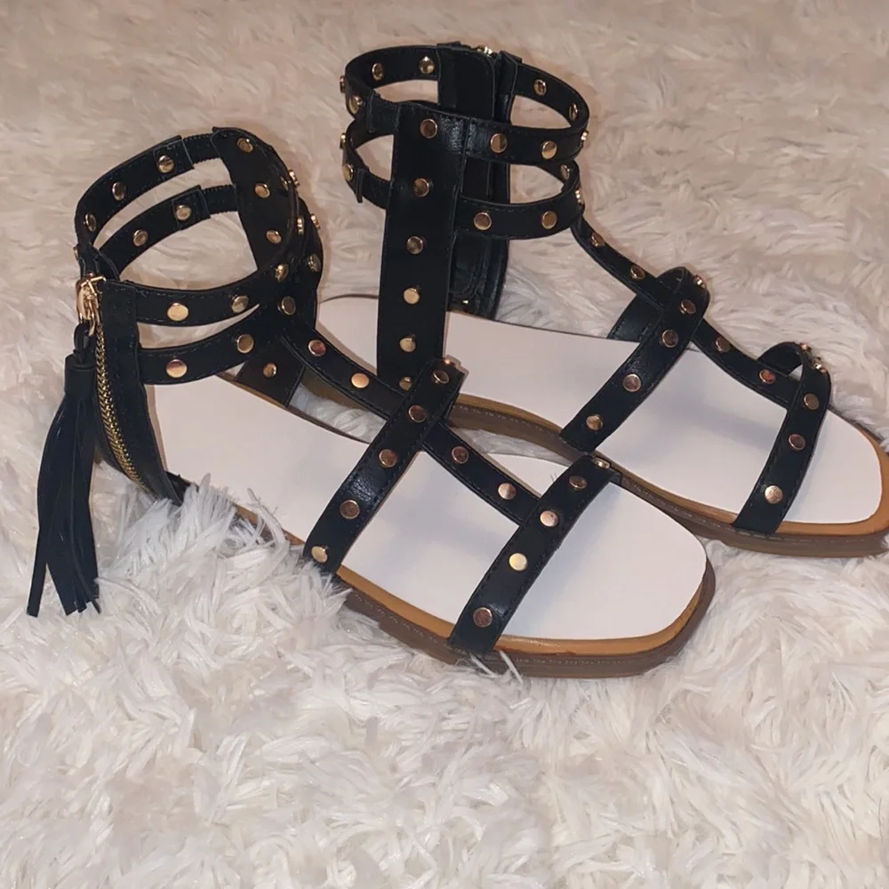 Fashion Nova Have Fun Sandals - Picture 5 of 9